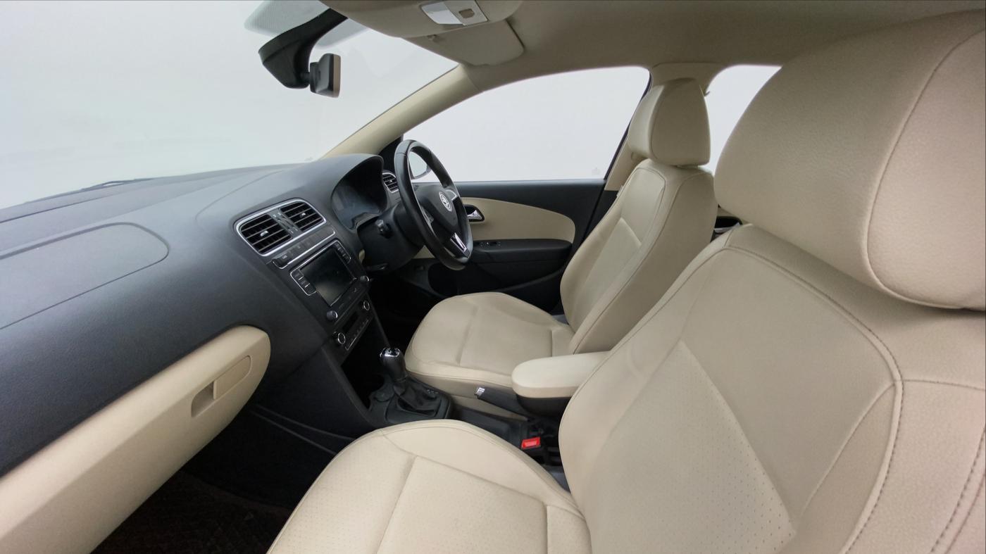2017 Skoda Rapid STYLE 1.5 TDI AT, Diesel, Automatic, 62,834 km, Right Side Front Door Cabin