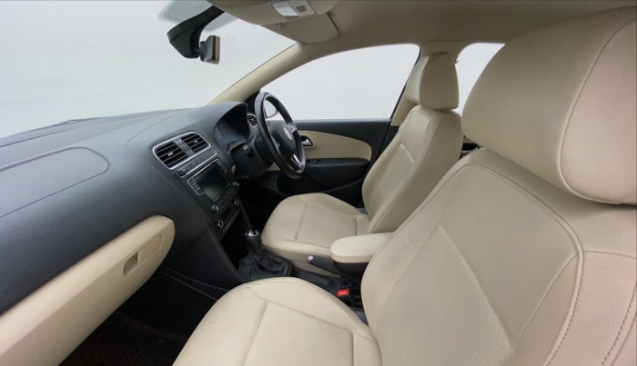 2017 Skoda Rapid STYLE 1.5 TDI AT, Diesel, Automatic, 62,834 km, Right Side Front Door Cabin