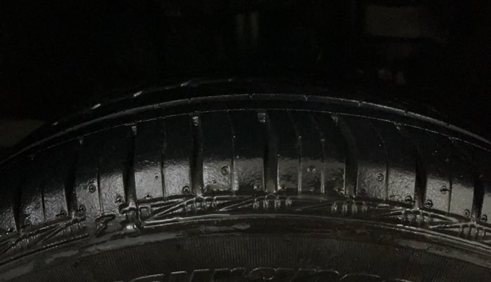 2018 Tata Tiago XZ PETROL, Petrol, Manual, 45,504 km, Right Front Tyre Tread