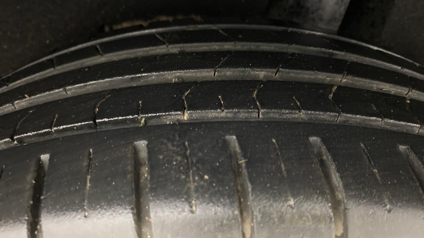 2018 Maruti Baleno ALPHA 1.2K12  AT, Petrol, Automatic, 35,190 km, Left Rear Tyre Tread