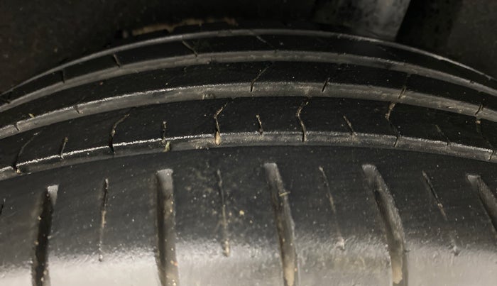 2018 Maruti Baleno ALPHA 1.2K12  AT, Petrol, Automatic, 35,190 km, Left Rear Tyre Tread
