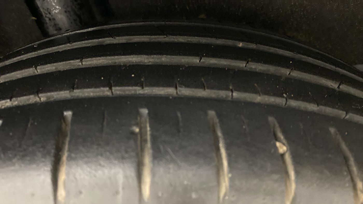 2018 Maruti Baleno ALPHA 1.2K12  AT, Petrol, Automatic, 35,190 km, Right Rear Tyre Tread