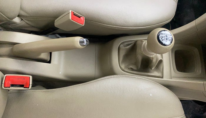 2014 Maruti Swift Dzire VDI, Diesel, Manual, 77,384 km, Gear Lever