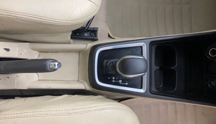 2019 Maruti Dzire ZXI AMT, Petrol, Automatic, 71,424 km, Gear Lever