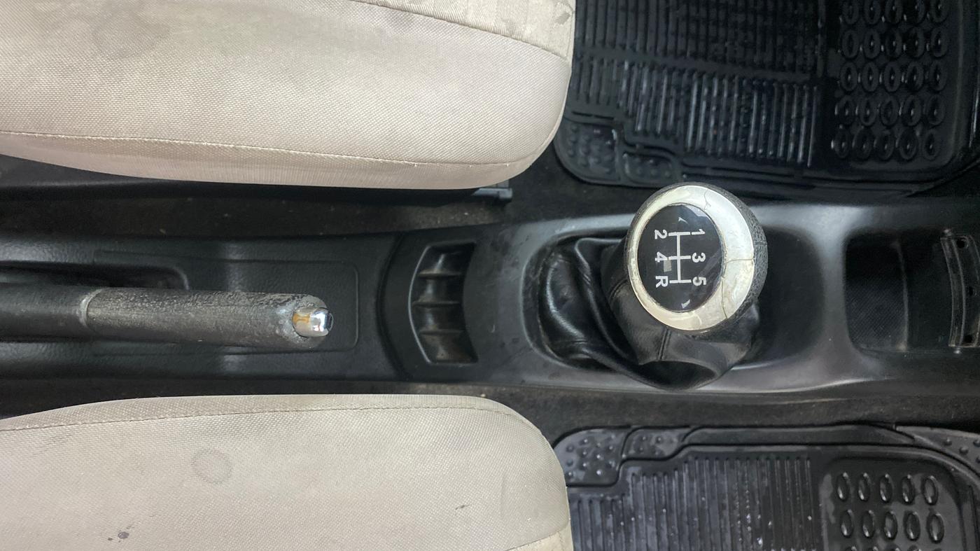 2015 Maruti Wagon R 1.0 VXI, CNG, Manual, 74,994 km, Gear Lever