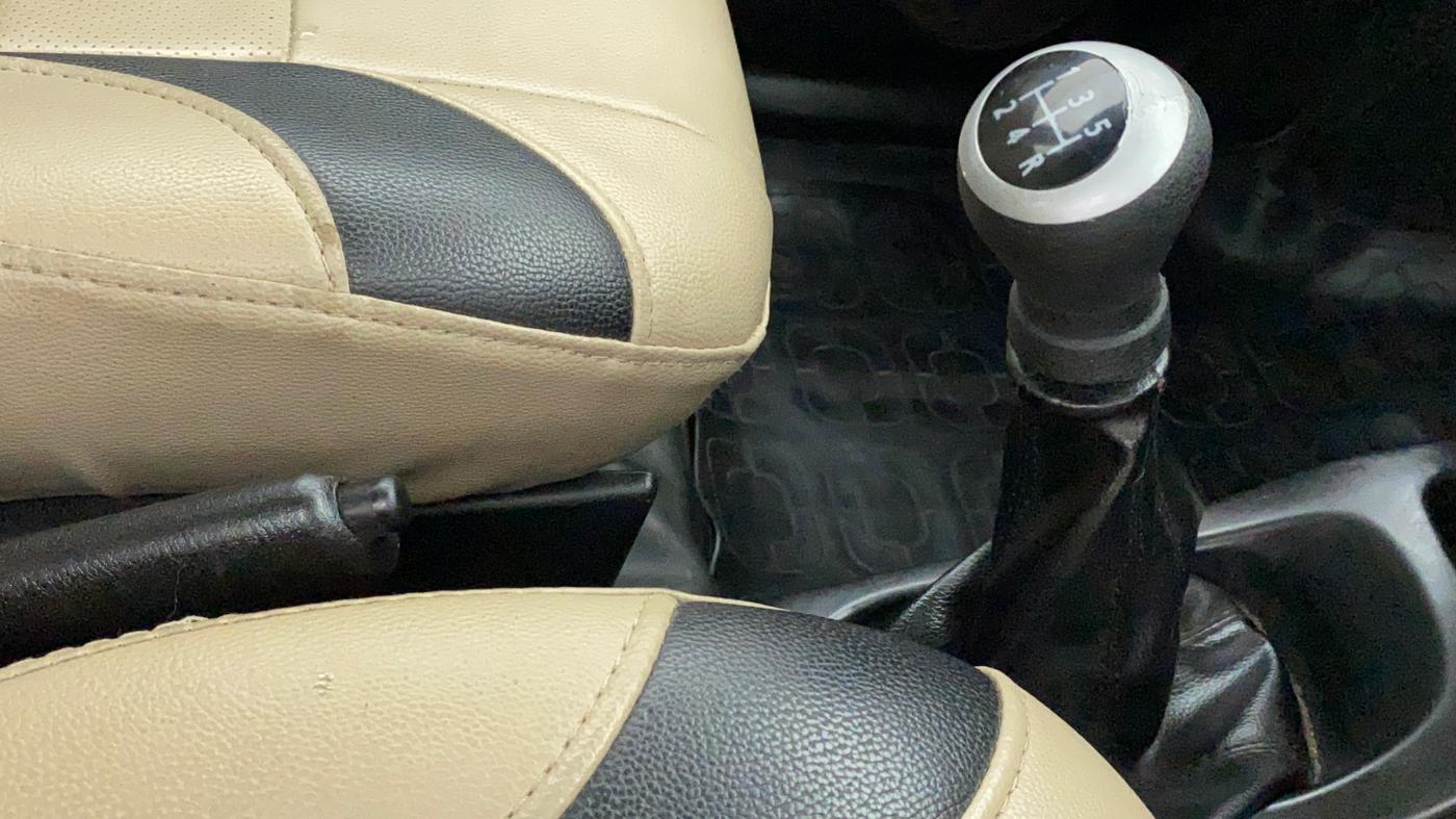2017 Maruti Wagon R 1.0 LXI CNG, CNG, Manual, 79,186 km, Gear Lever