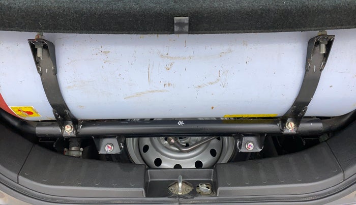 2017 Maruti Wagon R 1.0 LXI CNG, CNG, Manual, 79,186 km, Boot Inside