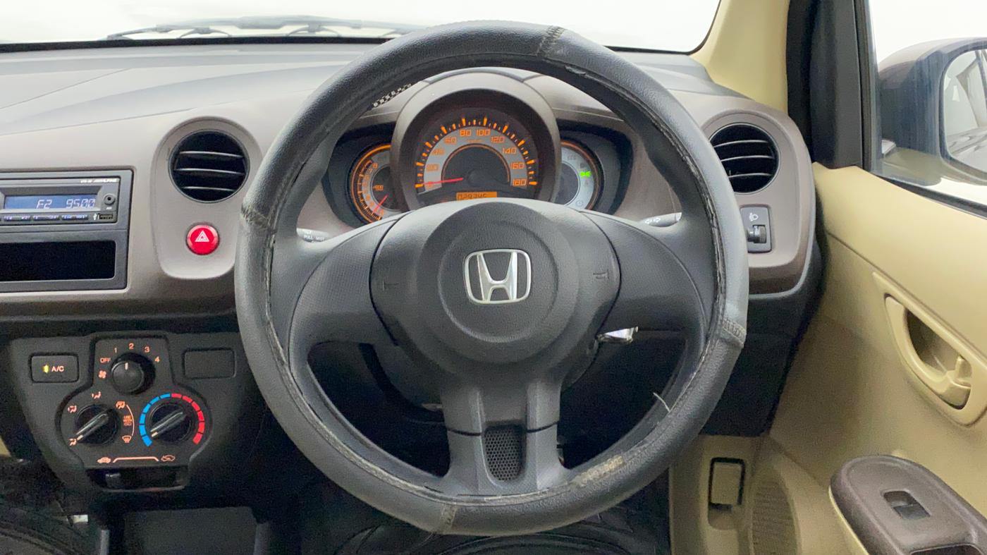 2013 Honda Brio EX MT, Petrol, Manual, 29,346 km, Steering Wheel Close Up