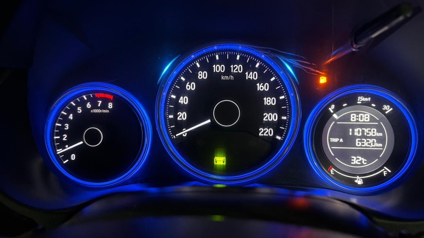 2015 Honda City 1.5L I-VTEC V MT, Petrol, Manual, 1,10,745 km, Odometer Image