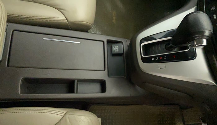 2016 Honda CRV 2.0L I-VTEC 2WD AT, Petrol, Automatic, 69,466 km, Gear Lever