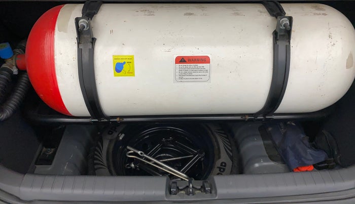 2021 Hyundai GRAND I10 NIOS SPORTZ 1.2 KAPPA VTVT CNG, CNG, Manual, 97,481 km, Boot Inside