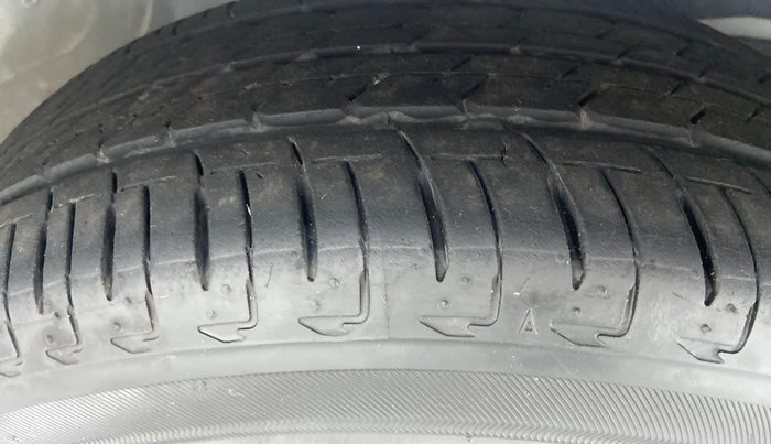 2020 Honda City VX CVT PETROL, Petrol, Automatic, 12,202 km, Right Front Tyre Tread