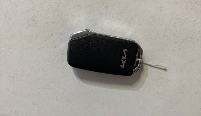 2024 KIA SELTOS  HTX 1.5 DIESEL AT, Diesel, Automatic, 27,894 km, Key Close Up