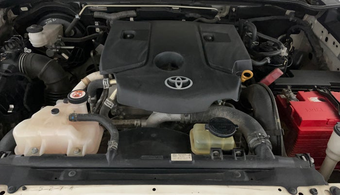2018 Toyota Fortuner 2.8 4X2 MT, Diesel, Manual, 88,392 km, Engine View
