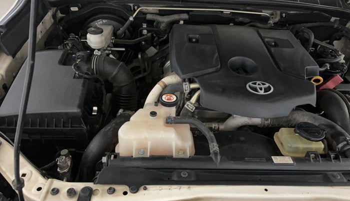 2018 Toyota Fortuner 2.8 4X2 MT, Diesel, Manual, 88,392 km, Engine View - Right