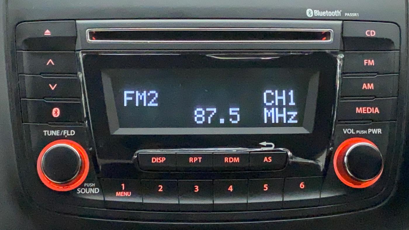 2017 Maruti Dzire VXI, Petrol, Manual, 58,164 km, Infotainment System