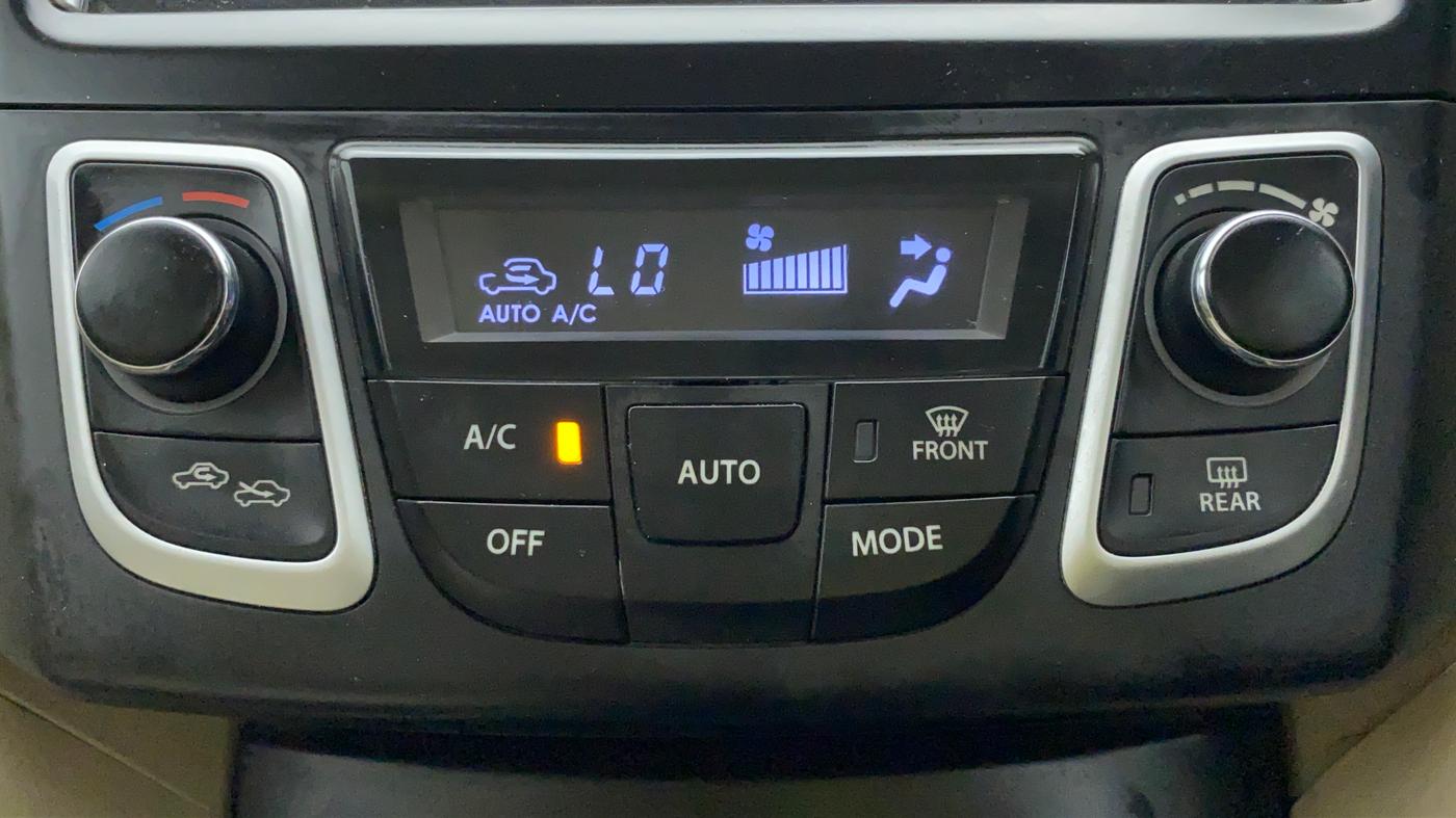 2018 Maruti Ciaz ALPHA 1.5 AT SHVS, Petrol, Automatic, 81,761 km, Automatic Climate Control