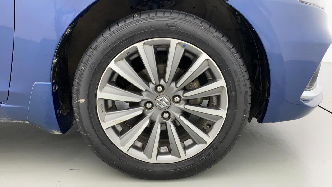 2018 Maruti Ciaz ALPHA 1.5 AT SHVS, Petrol, Automatic, 81,761 km, Right Front Wheel