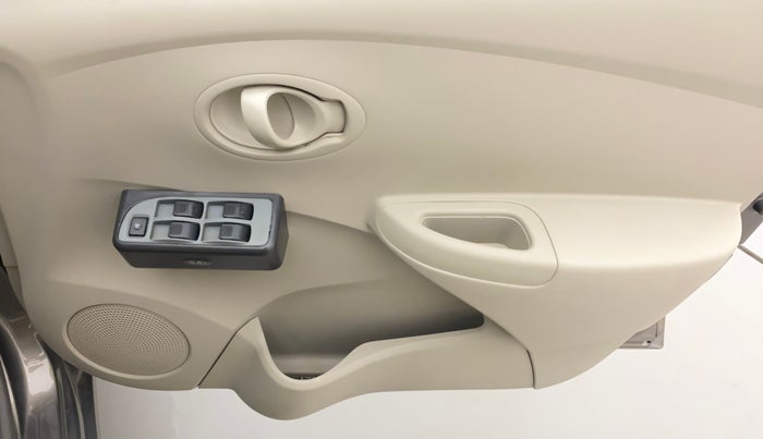 2018 Datsun Go A, Petrol, Manual, 24,089 km, Driver Side Door Panels Control