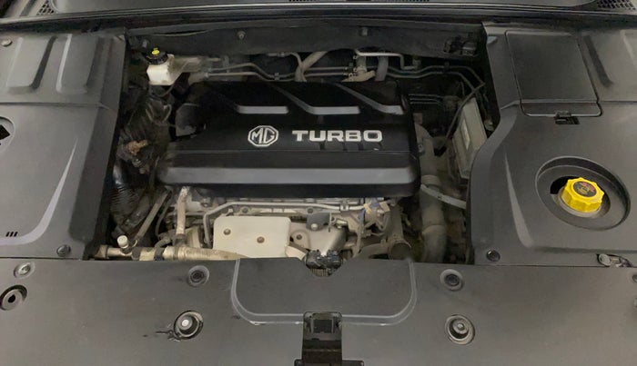 2021 MG HECTOR PLUS SHARP 1.5 PETROL TURBO CVT 6-STR, Petrol, Automatic, 1,14,945 km, Engine View