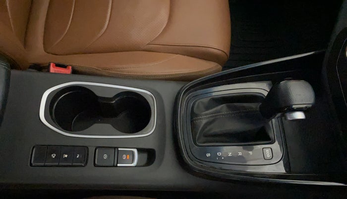 2021 MG HECTOR PLUS SHARP 1.5 PETROL TURBO CVT 6-STR, Petrol, Automatic, 1,14,945 km, Gear Lever