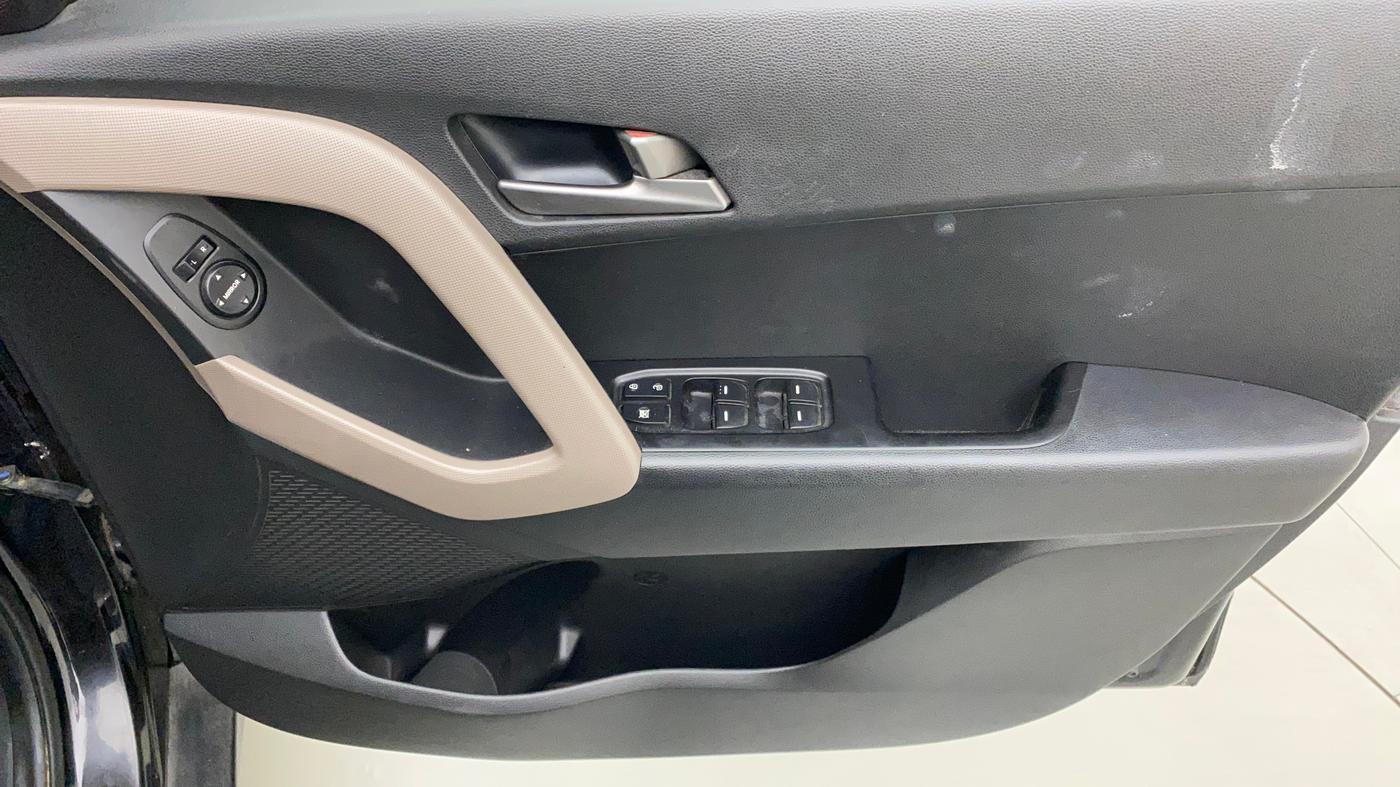 2015 Hyundai Creta S 1.6 PETROL, Petrol, Manual, 45,286 km, Driver Side Door Panels Control