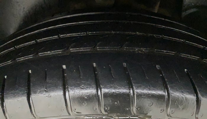 2015 Hyundai Creta S 1.6 PETROL, Petrol, Manual, 45,286 km, Left Rear Tyre Tread