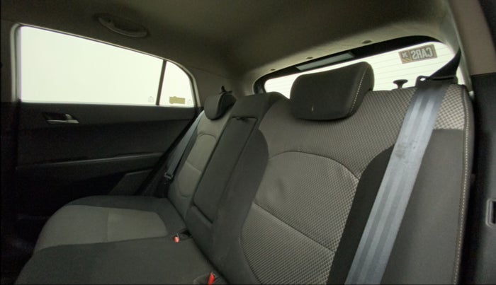 2015 Hyundai Creta S 1.6 PETROL, Petrol, Manual, 45,286 km, Right Side Rear Door Cabin