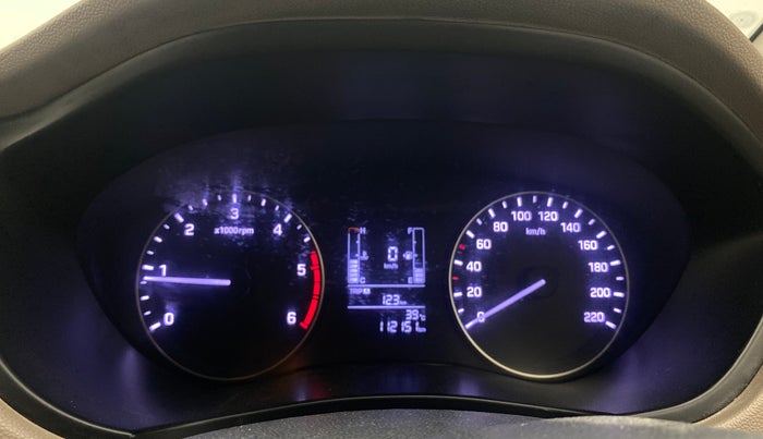 2016 Hyundai Elite i20 MAGNA 1.4 CRDI, Diesel, Manual, 1,12,140 km, Odometer Image