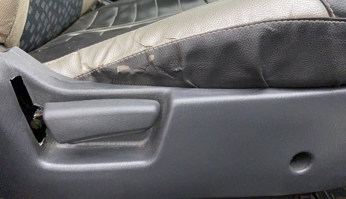 2018 Maruti Alto K10 LXI CNG (O), CNG, Manual, 30,957 km, Driver Side Adjustment Panel