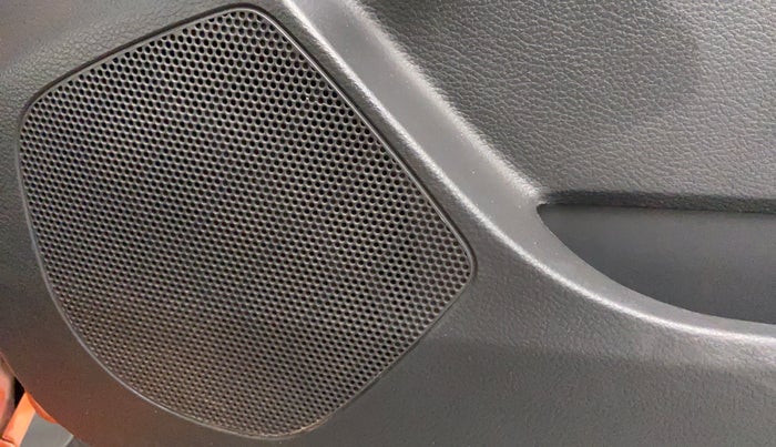 2018 Maruti Alto K10 LXI CNG (O), CNG, Manual, 30,957 km, Infotainment system - Front speakers missing / not working