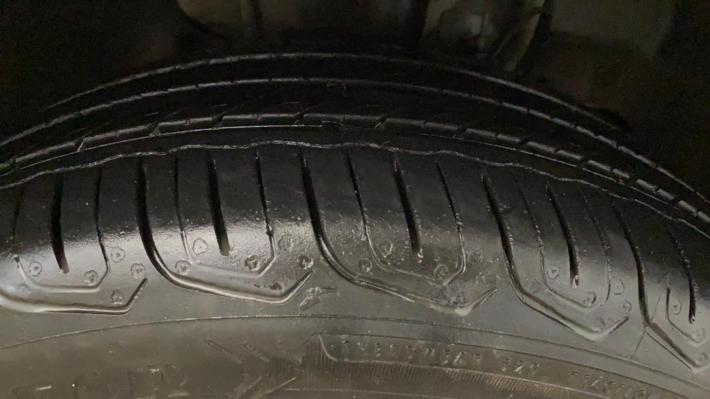 2023 Tata TIGOR XZ PETROL, Petrol, Manual, 17,527 km, Right Front Tyre Tread
