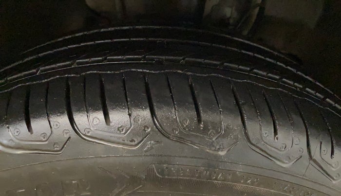 2023 Tata TIGOR XZ PETROL, Petrol, Manual, 17,415 km, Right Front Tyre Tread