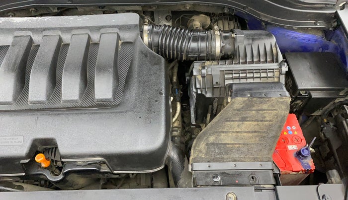 2021 Mahindra XUV700 AX 7 LUXURY P AT 7 STR, Petrol, Automatic, 1,21,757 km, Engine View - Left