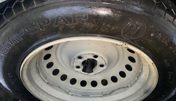 2021 Mahindra XUV700 AX 7 LUXURY P AT 7 STR, Petrol, Automatic, 1,21,757 km, Spare Tyre