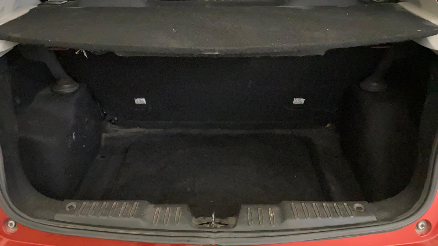 2020 Tata ALTROZ XE PETROL, Petrol, Manual, 61,819 km, Boot Inside