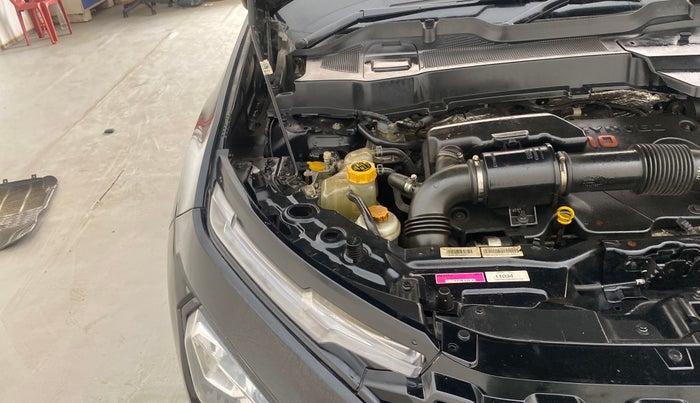 2022 Tata Harrier XZ PLUS 2.0L DARK EDITION, Diesel, Manual, 65,617 km, Engine View - Right