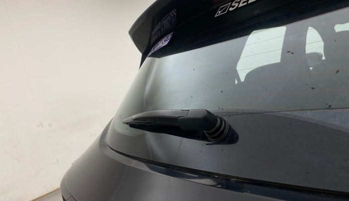 2022 Tata Harrier XZ PLUS 2.0L DARK EDITION, Diesel, Manual, 65,617 km, Rear Wiper