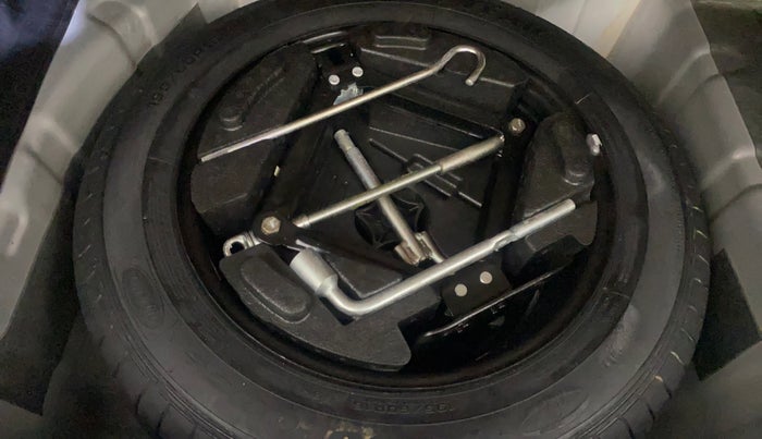 2020 Tata NEXON XZA PLUS SUNROOF DIESEL, Diesel, Automatic, 60,307 km, Spare Tyre