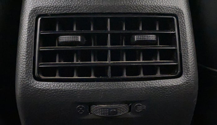 2018 Hyundai Elite i20 MAGNA 1.2, CNG, Manual, 24,973 km, Rear AC Vents