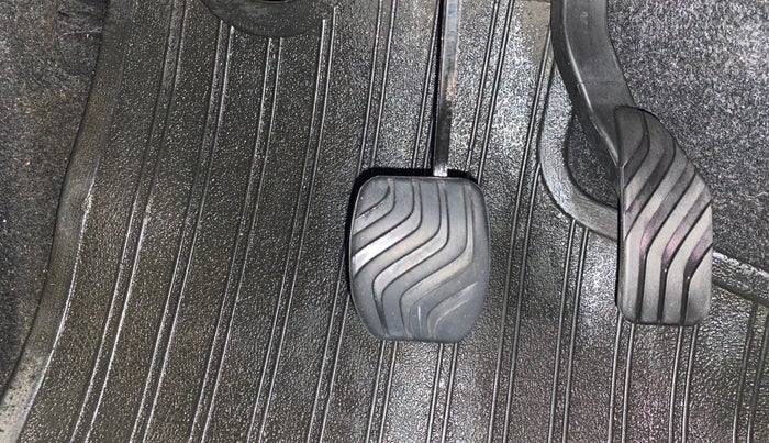 2018 Renault Kwid RXT 1.0 AMT, Petrol, Automatic, 45,654 km, Pedals