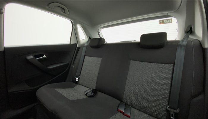 2018 Volkswagen Polo COMFORTLINE 1.0L MPI, Petrol, Manual, 1,01,851 km, Right Side Rear Door Cabin