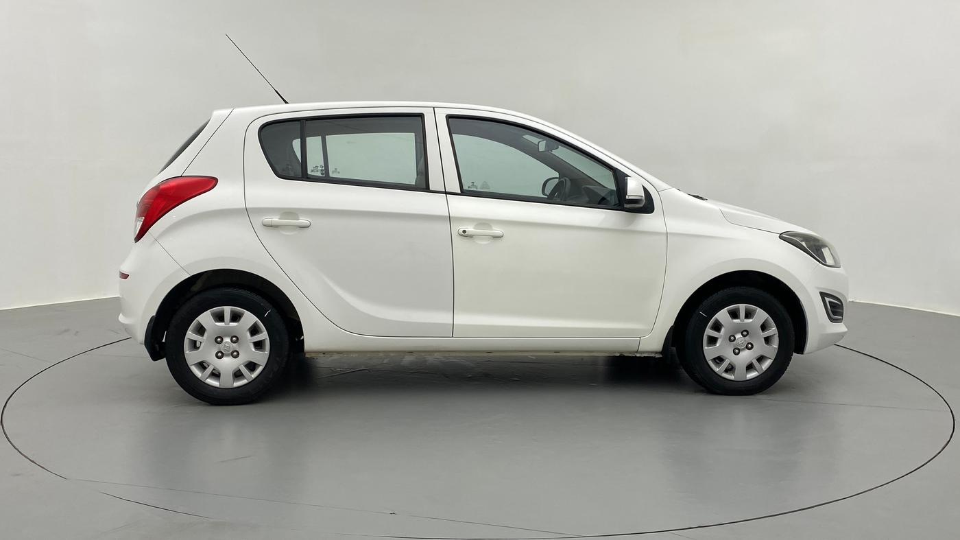 2013 Hyundai i20 MAGNA O 1.2, Petrol, Manual, 58,302 km, Right Side View