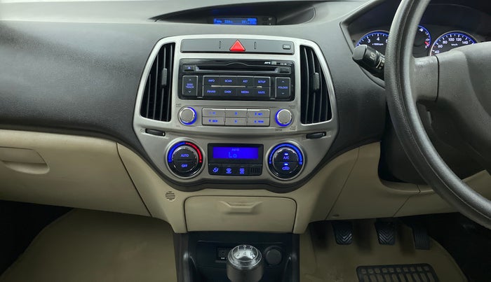 2013 Hyundai i20 MAGNA O 1.2, Petrol, Manual, 58,302 km, Air Conditioner