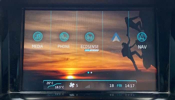 2020 Mahindra XUV500 W9, Diesel, Manual, 42,175 km, Apple CarPlay and Android Auto