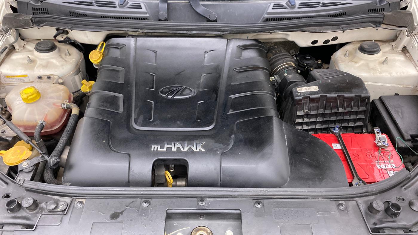 2020 Mahindra XUV500 W9, Diesel, Manual, 42,175 km, Open Bonet