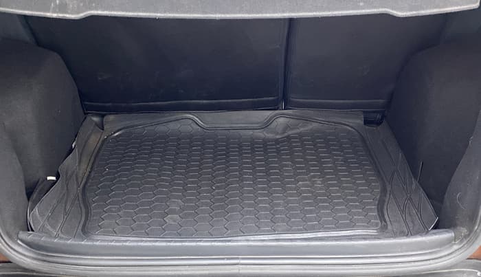2019 Ford Ecosport TITANIUM + 1.5L PETROL AT, Petrol, Automatic, 83,865 km, Boot Inside