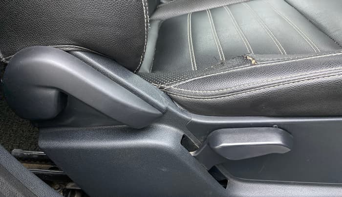 2019 Ford Ecosport TITANIUM + 1.5L PETROL AT, Petrol, Automatic, 83,865 km, Driver Side Adjustment Panel