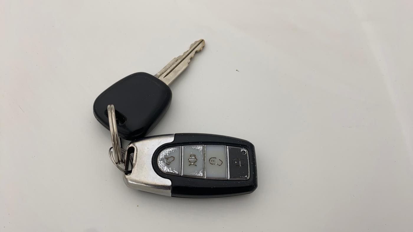2020 Maruti Alto LXI CNG, CNG, Manual, 54,362 km, Key Close Up