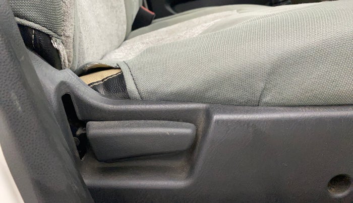 2020 Maruti Alto LXI CNG, CNG, Manual, 54,325 km, Driver Side Adjustment Panel